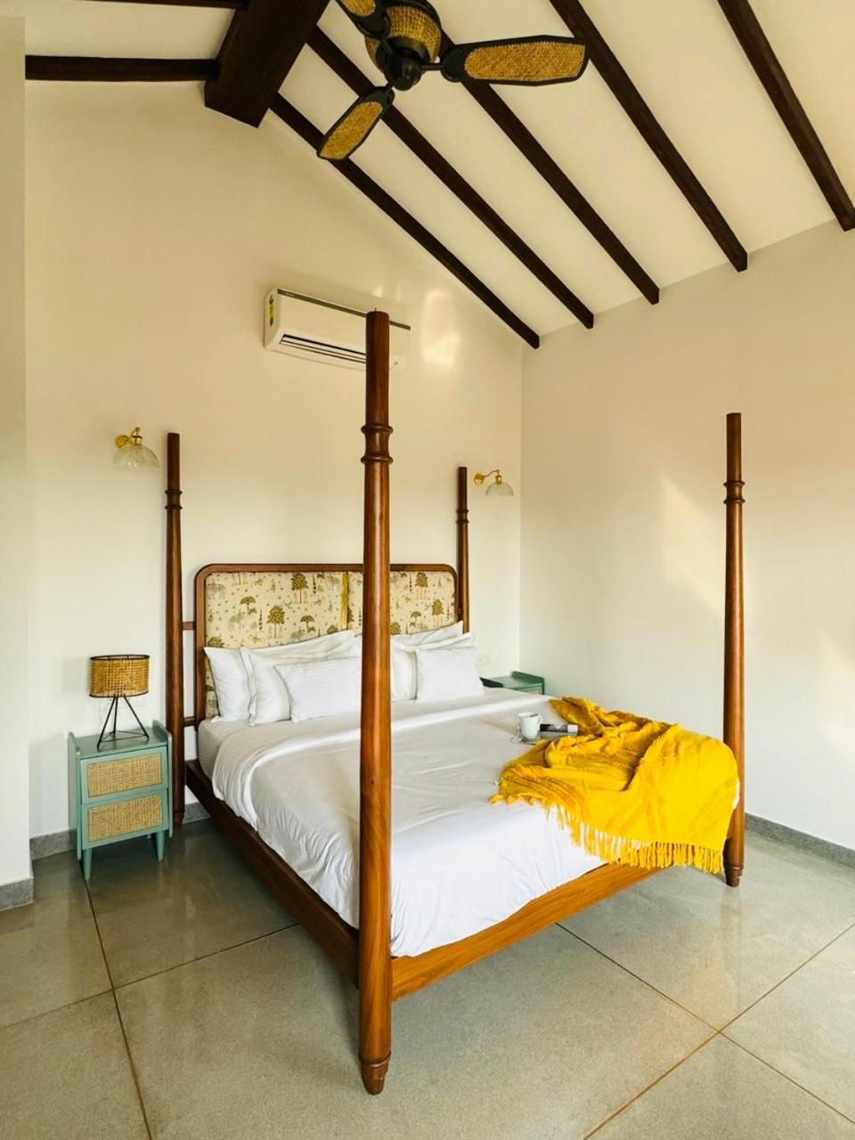 Casa Azul- Luxury 4Bhk Assagao With Private Pool Villa Vagator Exterior photo
